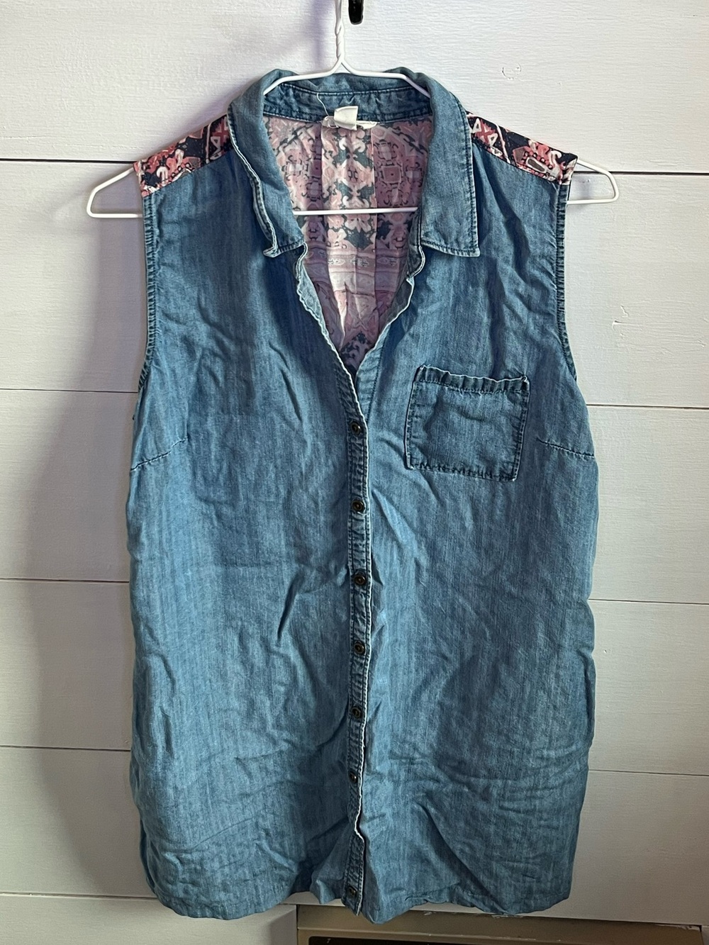 Tribal Jeans Sleeveless Denim Button-Up Tunic with Pink Patterned Back